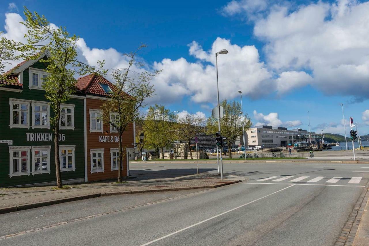 Amazing, Central House With Big Private Balcony Bergen Bagian luar foto